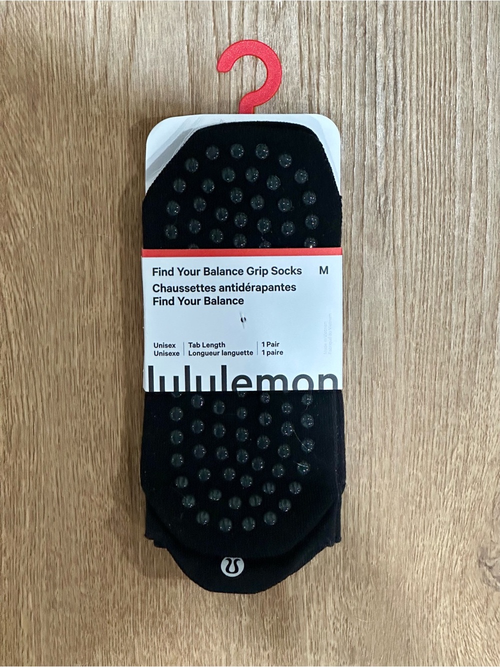 lululemon athletica Find Your Balance Grip Socks - Black NEW NWT Size Med